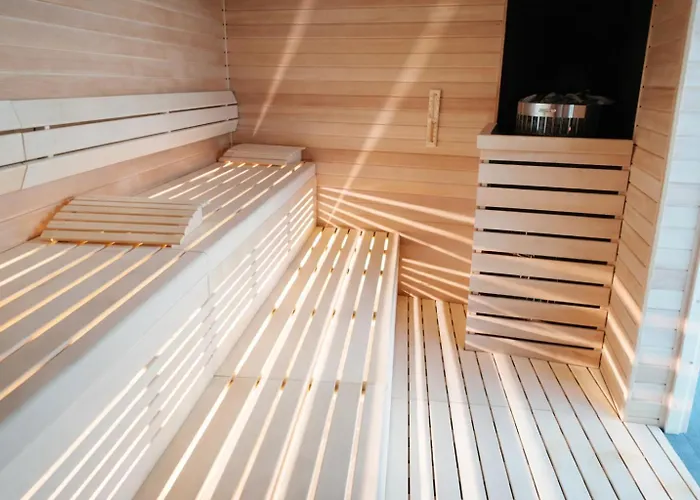 Διαμέρισμα Hanza Tower 421 *